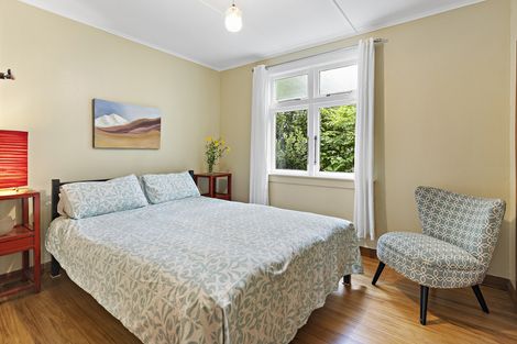 Photo of property in 41 Rhodes Street, Carterton, 5713