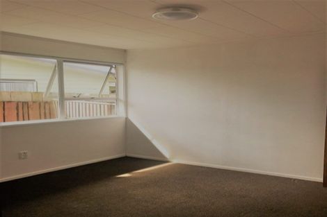 Photo of property in 59 Casuarina Road, Half Moon Bay, Auckland, 2012