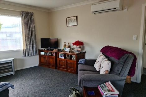 Photo of property in 3 Alexis Greer Lane, Carterton, 5713