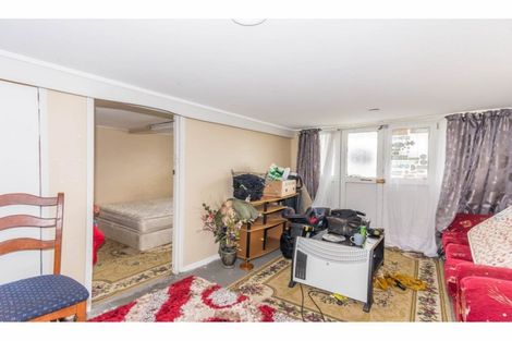 Photo of property in 113 St Georges Road, Avondale, Auckland, 0600
