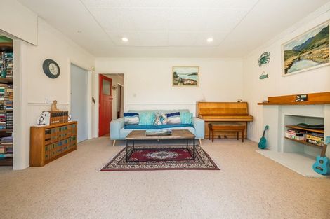 Photo of property in 15 Dale Road, Raumati South, Paraparaumu, 5032