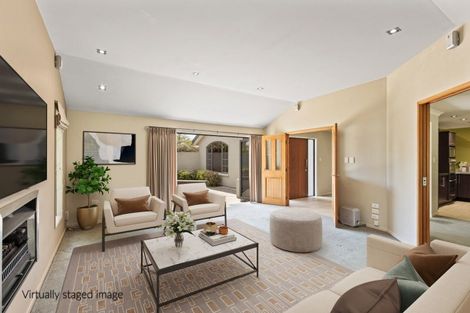 Photo of property in 3c Kinross Drive, Merrilands, New Plymouth, 4312