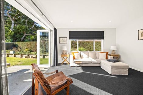 Photo of property in 32 Awanui Crescent, Matakana, 0985
