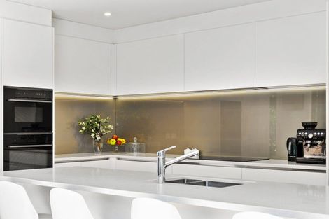 Photo of property in 7b Burlington Road, Hospital Hill, Napier, 4110