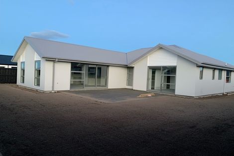 Photo of property in 10 Mccahon Drive, Rangiora, 7400