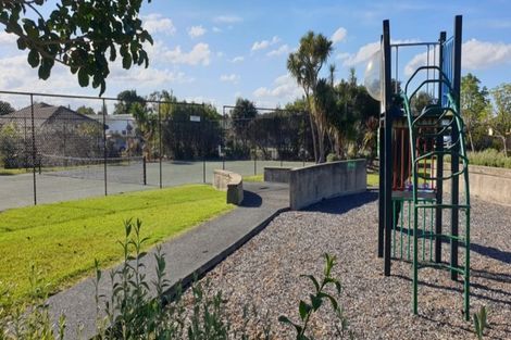 Photo of property in 41 Pyle Road West, One Tree Point, 0118