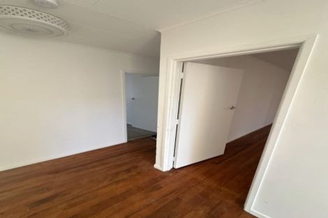 Photo of property in 12 Ennis Avenue, Pakuranga Heights, Auckland, 2010