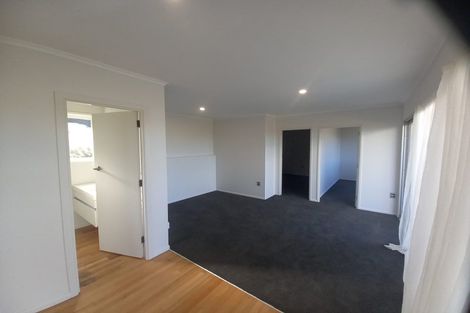 Photo of property in 5 Tiri Road, Manly, Whangaparaoa, 0930