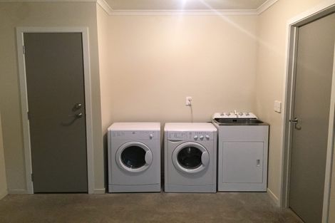 Photo of property in 3/66 Kawaha Point Road, Kawaha Point, Rotorua, 3010