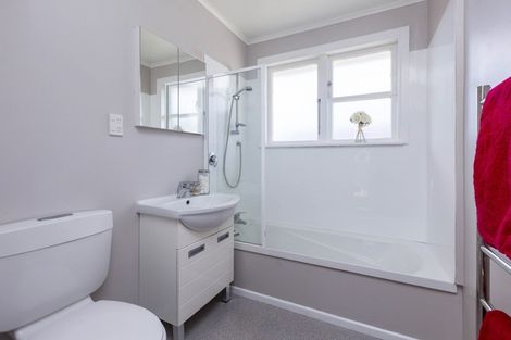 Photo of property in 3/49 Wilford Street, Wallaceville, Upper Hutt, 5018