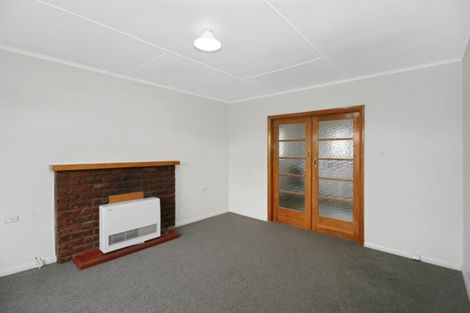 Photo of property in 34 Tarahua Road, Vogeltown, New Plymouth, 4310