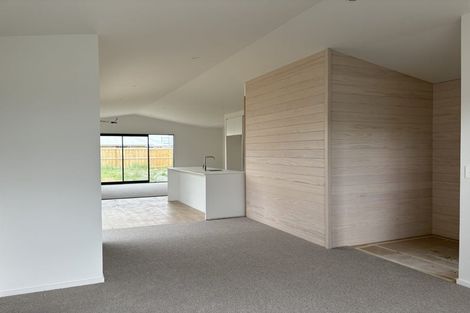 Photo of property in 29 Harlequin Drive, Rolleston, 7614