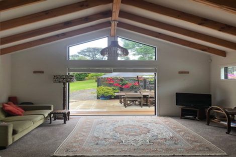 Photo of property in 486 Huia Road, Laingholm, Auckland, 0604