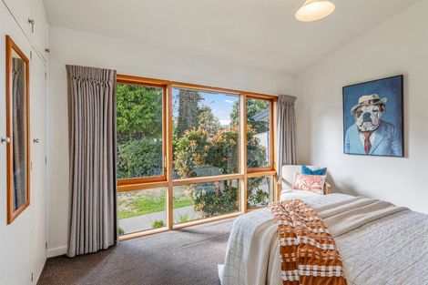 Photo of property in 394 Cashmere Road, Westmorland, Christchurch, 8025