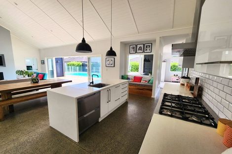 Photo of property in 6 Sophia Place, Karaka, Papakura, 2113