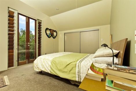 Photo of property in 166a Rimmer Road, Helensville, 0875