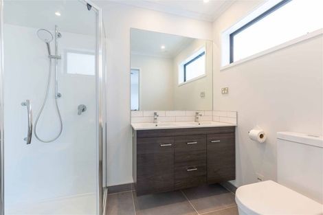 Photo of property in 463 Hobsonville Road, Hobsonville, Auckland, 0616