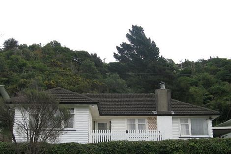Photo of property in 37 Logie Street, Stokes Valley, Lower Hutt, 5019