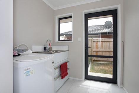 Photo of property in 8 Macdonald Heights, Feilding, 4702