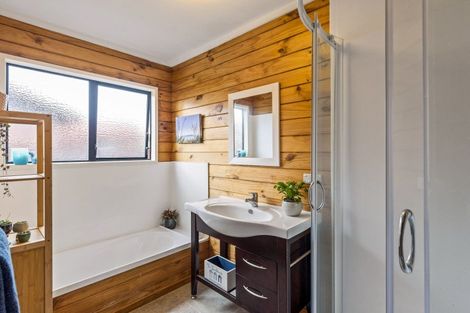 Photo of property in 18 Wood Leigh, Paraparaumu Beach, Paraparaumu, 5032