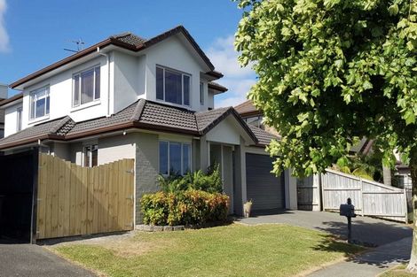 Photo of property in 23 Cambrian Crescent, Flat Bush, Auckland, 2016