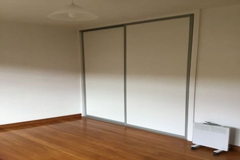 Photo of property in 1/102 Mccormacks Bay Road, Mount Pleasant, Christchurch, 8081
