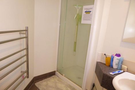 Photo of property in Terrace Tower Apartments, 9f/126 The Terrace, Wellington Central, Wellington, 6011