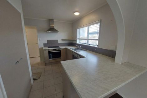 Photo of property in 19 Sandwich Road, St Andrews, Hamilton, 3200
