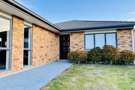 Photo of property in 12 Andrusha Place, Flat Bush, Auckland, 2019