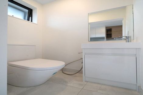 Photo of property in 132e Tiriwa Drive, Massey, Auckland, 0614