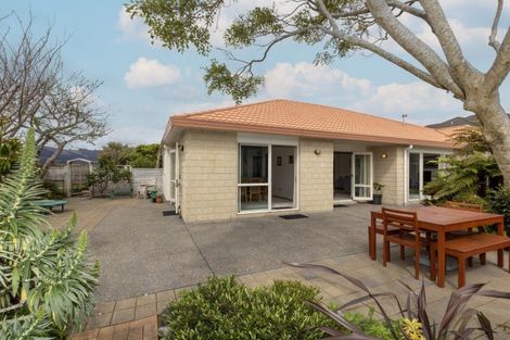 Photo of property in 29 Avion Terrace, Raumati Beach, Paraparaumu, 5032
