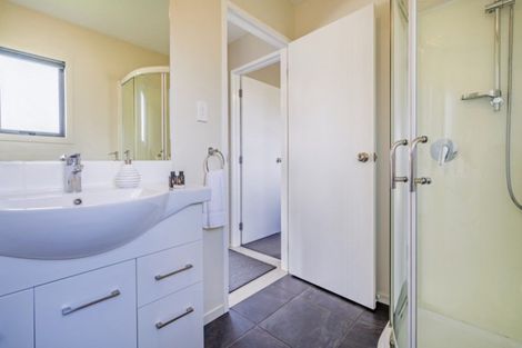 Photo of property in 8 Carina Way, Whitianga, 3510