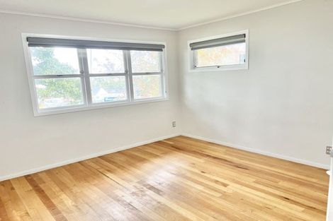 Photo of property in 1 Mack Place, Red Hill, Papakura, 2110