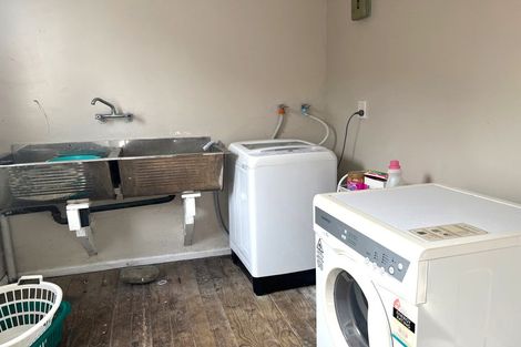 Photo of property in 9 Medway Street, Island Bay, Wellington, 6023