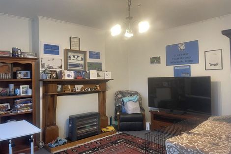 Photo of property in 28 Bell Road, Waiwhetu, Lower Hutt, 5010