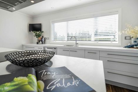 Photo of property in 14 Te Otinga Place, Pyes Pa, Tauranga, 3112