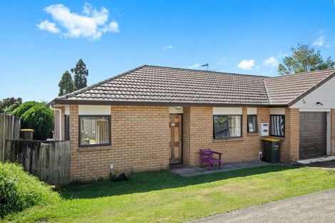 Photo of property in 70a Kayes Road, Pukekohe, 2120