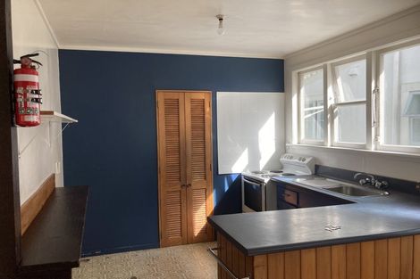 Photo of property in 1 Maarama Crescent, Aro Valley, Wellington, 6021