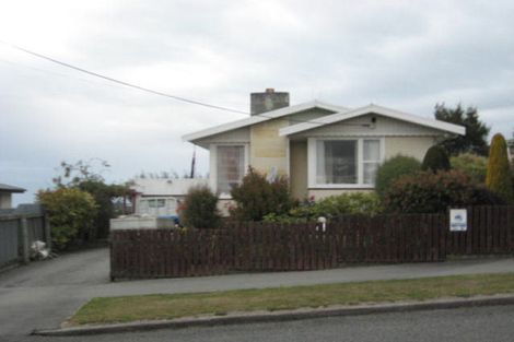 Photo of property in 11 Arrow Crescent, Holmes Hill, Oamaru, 9401