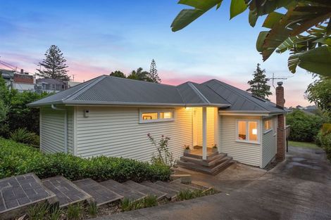 Photo of property in 2a Keystone Avenue, Mount Roskill, Auckland, 1041