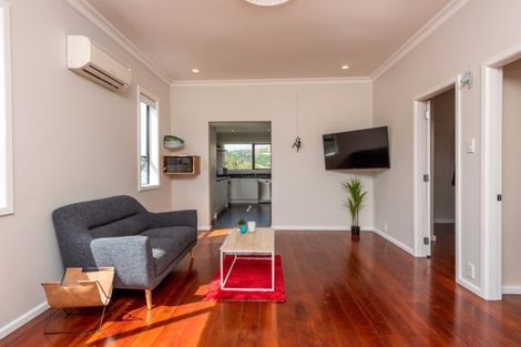 Photo of property in 61 Tennis Court Road, Raumati South, Paraparaumu, 5032