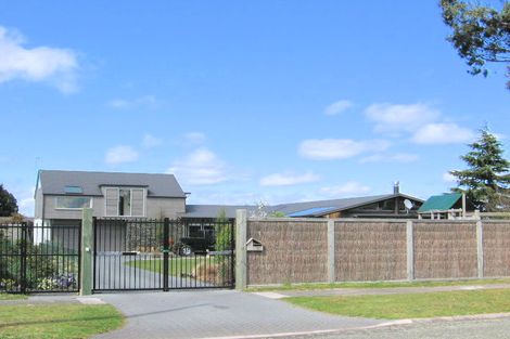 Photo of property in 13 Tawhaa Road, Waitahanui, Taupo, 3378