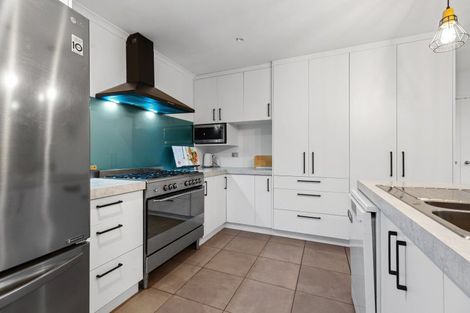 Photo of property in 8 Putaka Place, Papamoa Beach, Papamoa, 3118