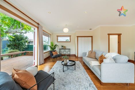Photo of property in 21 Central Terrace, Alicetown, Lower Hutt, 5010