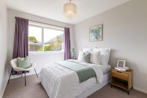 Photo of property in 36 Jenkins Avenue, Redwood, Christchurch, 8051