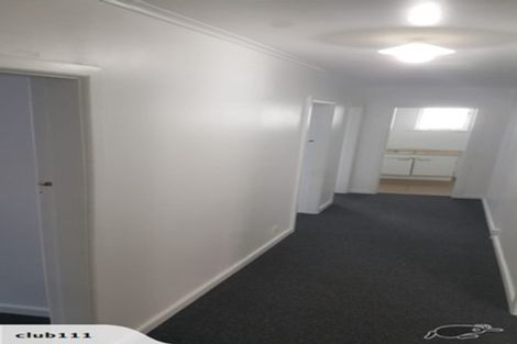Photo of property in 60 Barrack Road, Mount Wellington, Auckland, 1060