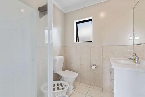 Photo of property in 63a Redoubt Road, Goodwood Heights, Auckland, 2105