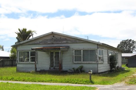 Photo of property in 101 Peel Street, Westport, 7825