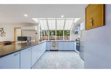 Photo of property in 156 Withells Road, Avonhead, Christchurch, 8042