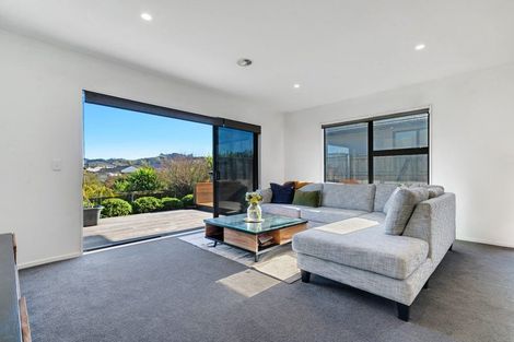 Photo of property in 15 Helenvale Crescent, Pokeno, 2402